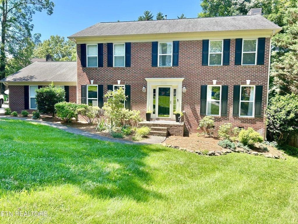 1001 Paddington Rd, Knoxville