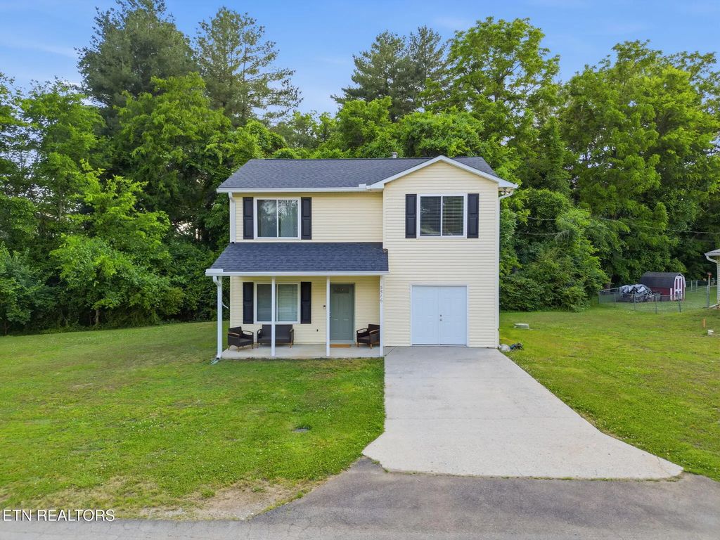 5516 W Emory Rd, Powell