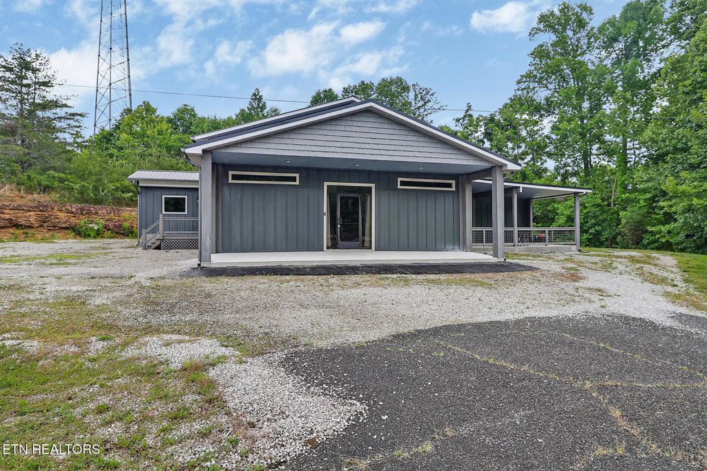 163 Underpass Drive, Oneida