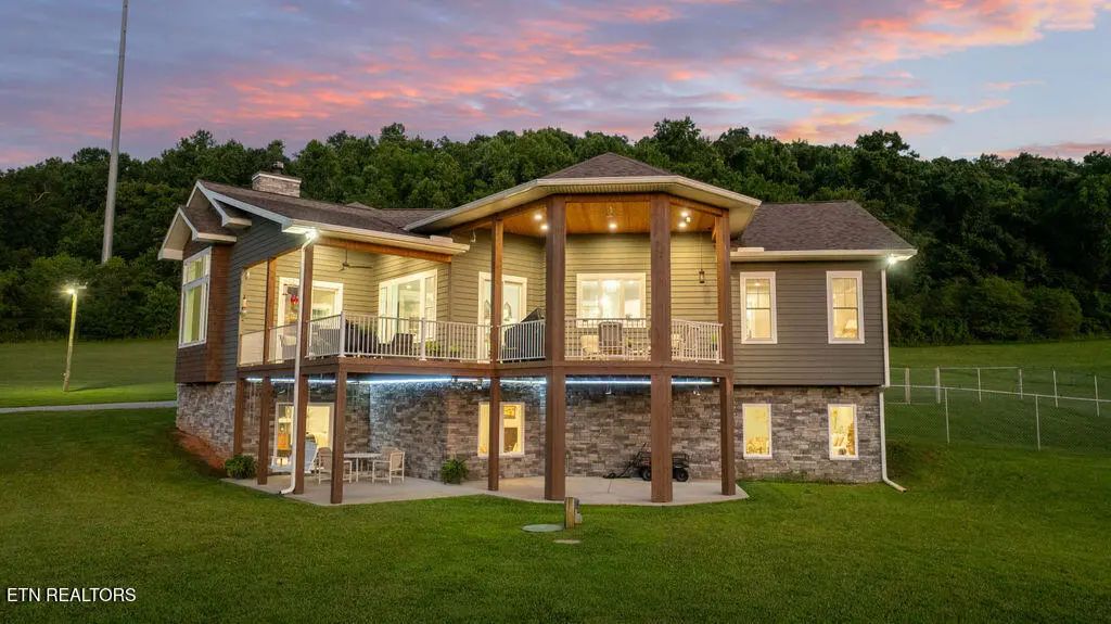 29201 Highway 72 N, Loudon