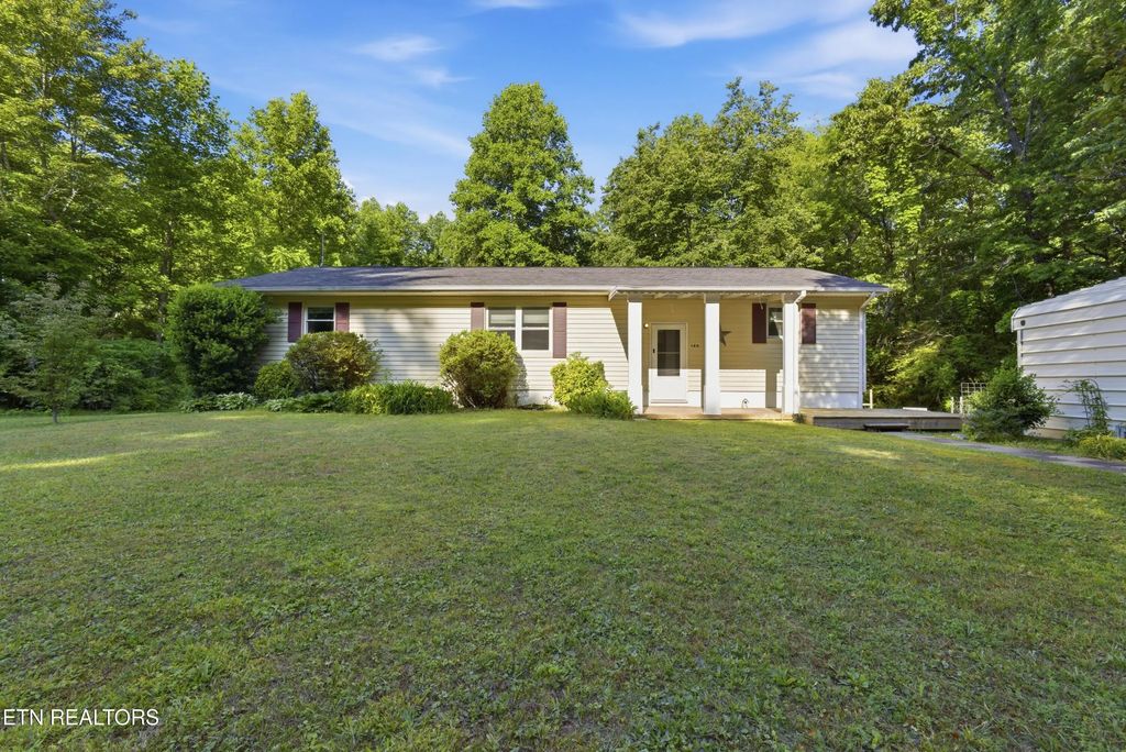 140 Walnut St, Deer Lodge