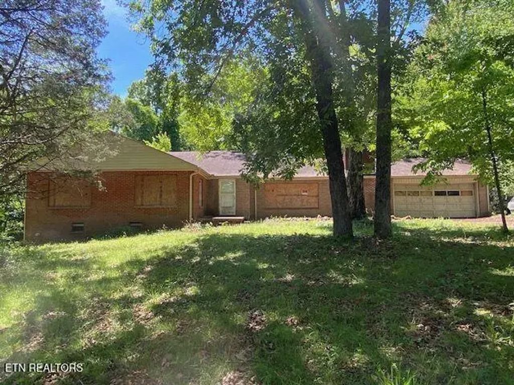 3329 New Beverly Baptist Church Rd, Knoxville