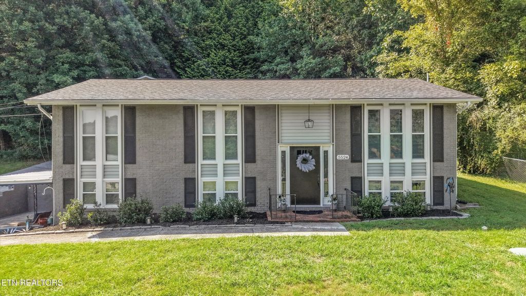 5524 Carter Rd, Knoxville