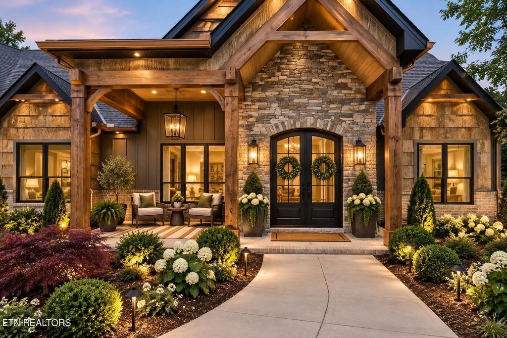645 Douglas Ridge Drive, Dandridge