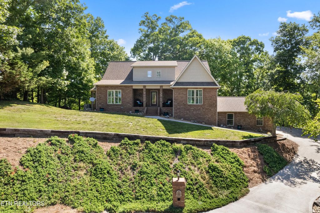 127 Ridgeland Lane, Sharps Chapel