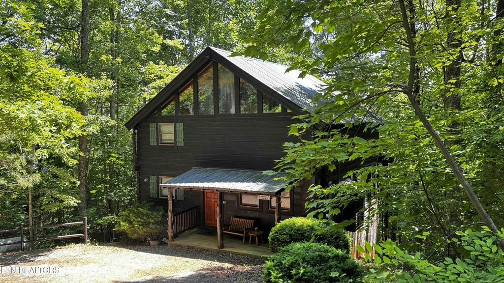 N/A, Sevierville