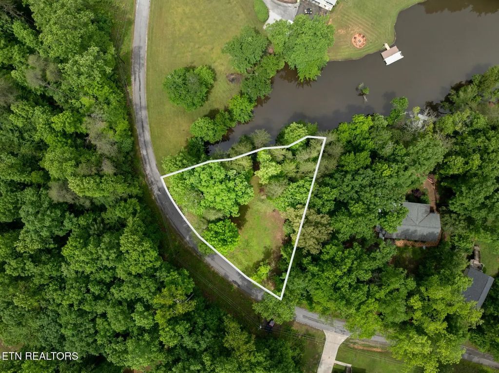 0.42ac Siever Rd, Crossville