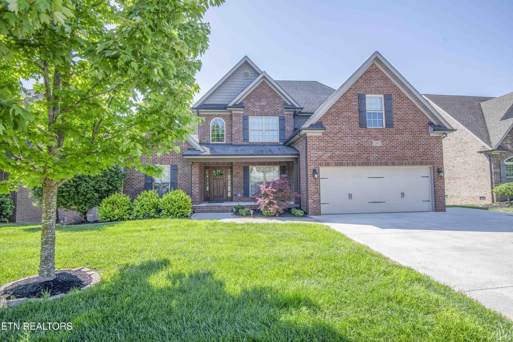 12032 Poplar Meadow Lane, Knoxville