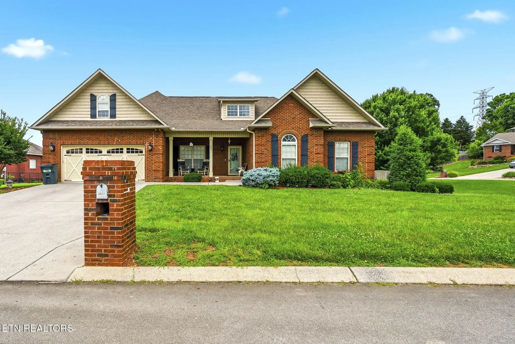 3047 S Hampton Way, Maryville