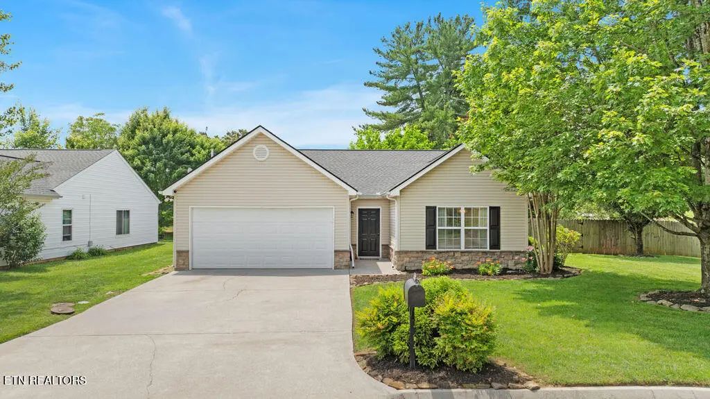 2358 Slate Valley Lane, Knoxville