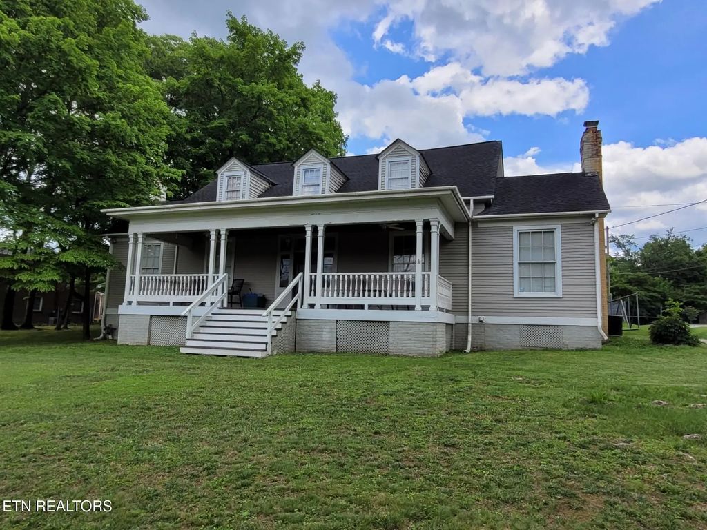 4602 Holston Drive, Knoxville