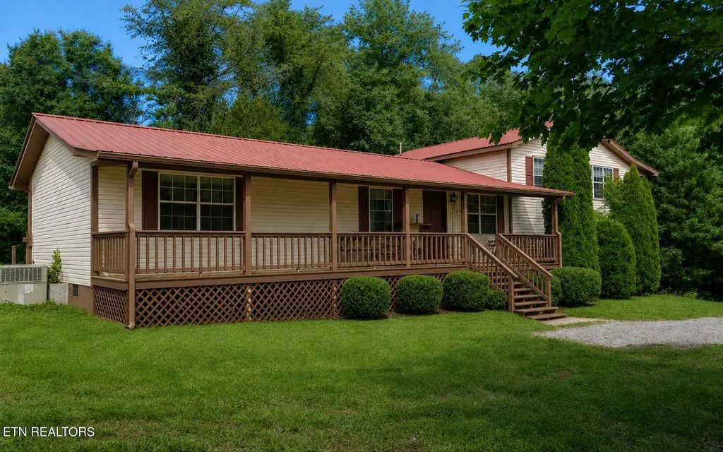 275 Spring Creek Rd, Delano