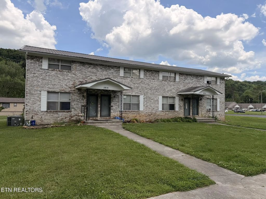 2816 Ne Colt Drive, Knoxville