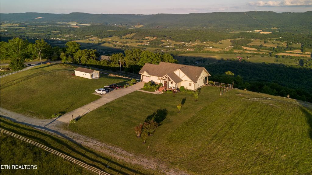 13242 Brockdell Rd, Pikeville