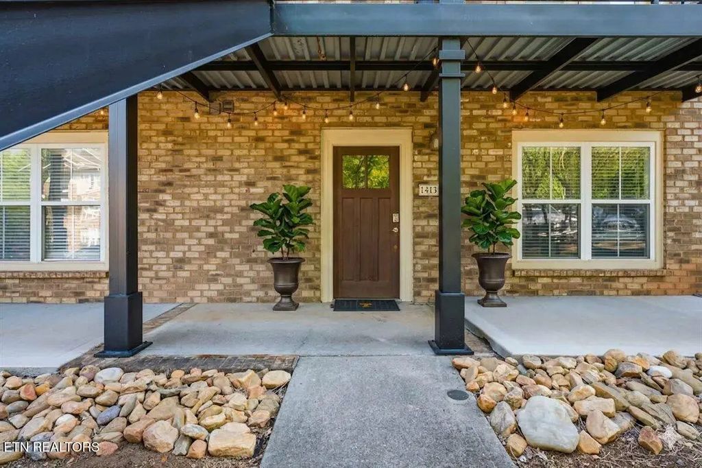 1121 Tree Top Way 1413, Knoxville