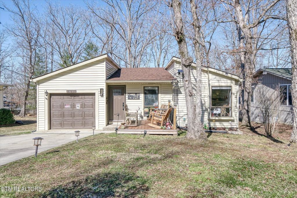 131 Lakeshire Drive, Crossville