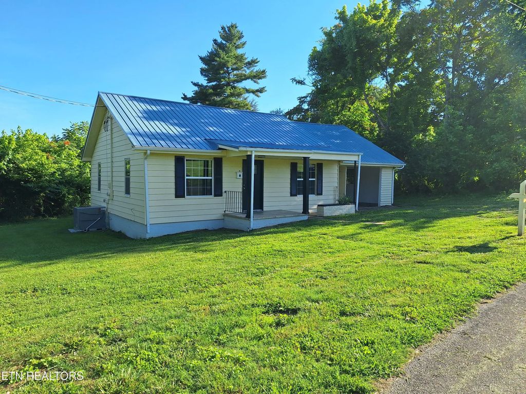 205 Harrill St, Madisonville