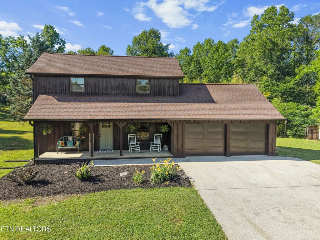 3809 Clover Hill Mill Rd, Maryville