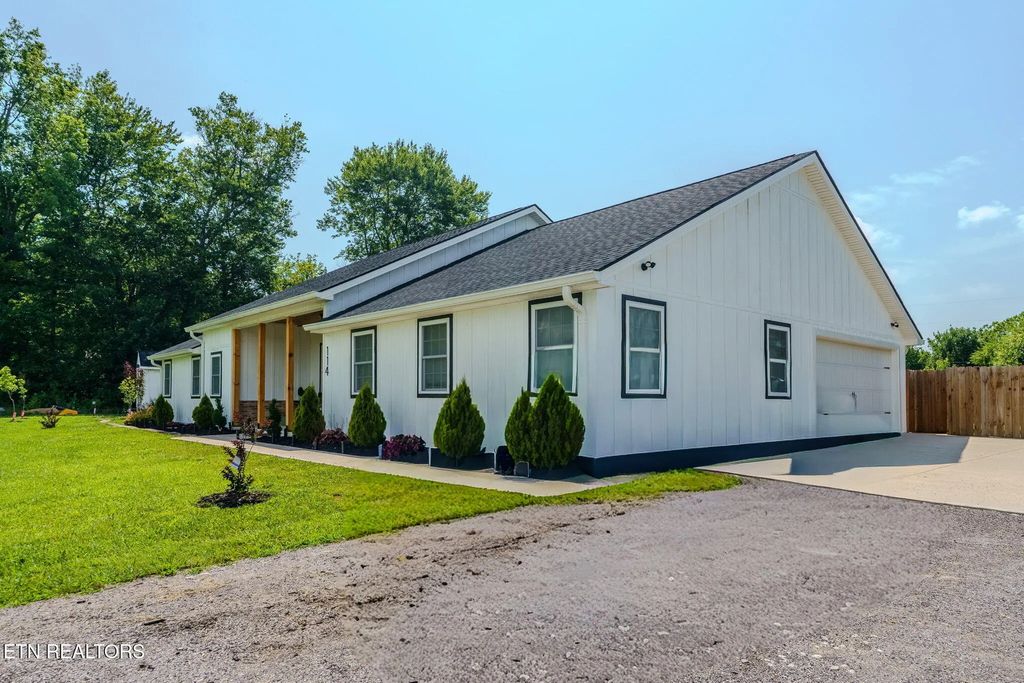 114 Eldon Justice Rd, Oliver Springs