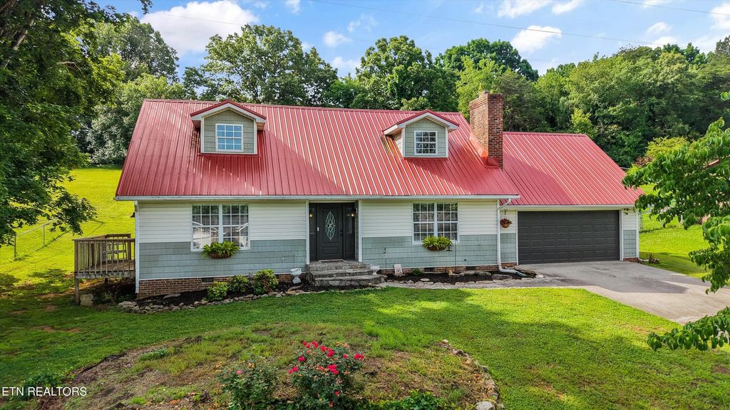 2527 Robinson Drive, Louisville