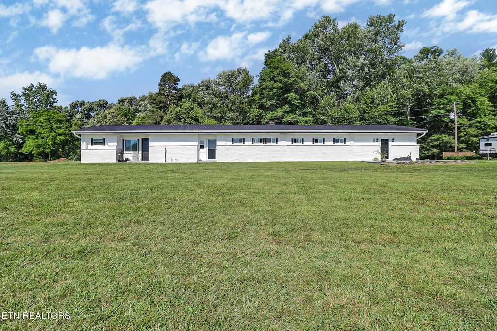 1104 Allardt Hwy, Jamestown