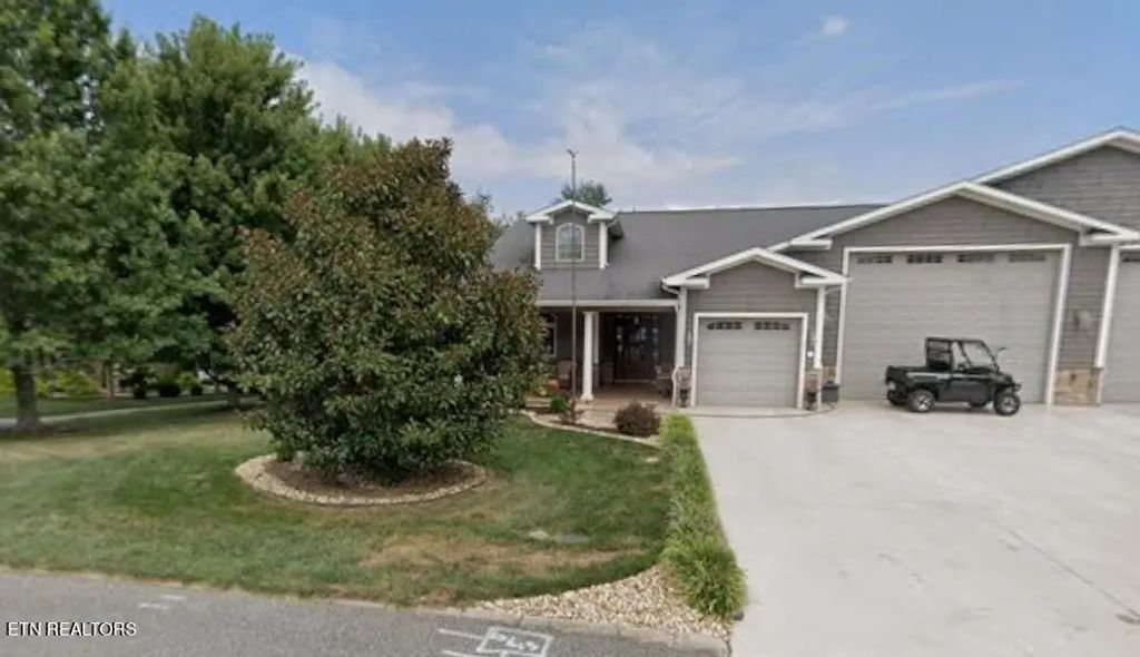 17 Hickory Circle, Crossville