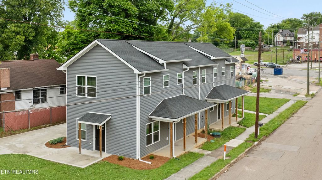 123/125 S Chestnut St, Knoxville