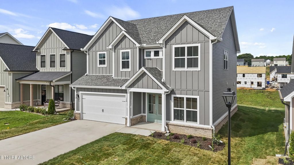 2512 Maroon Bells Rd, Knoxville