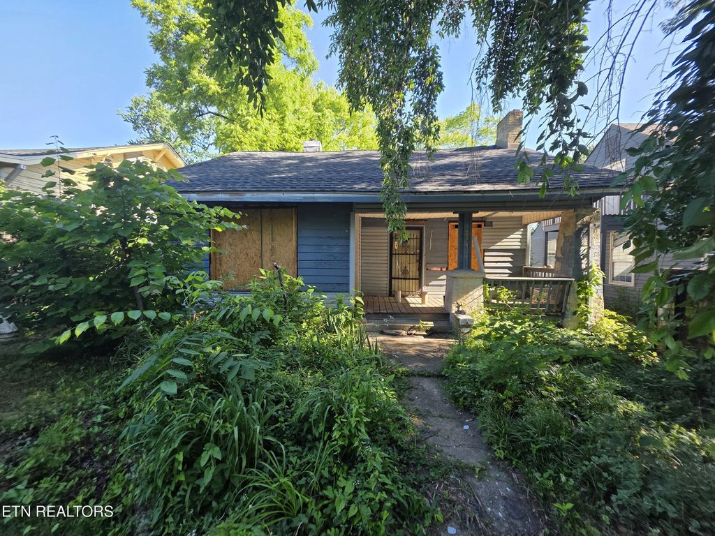 529 Cedar Ave, Knoxville