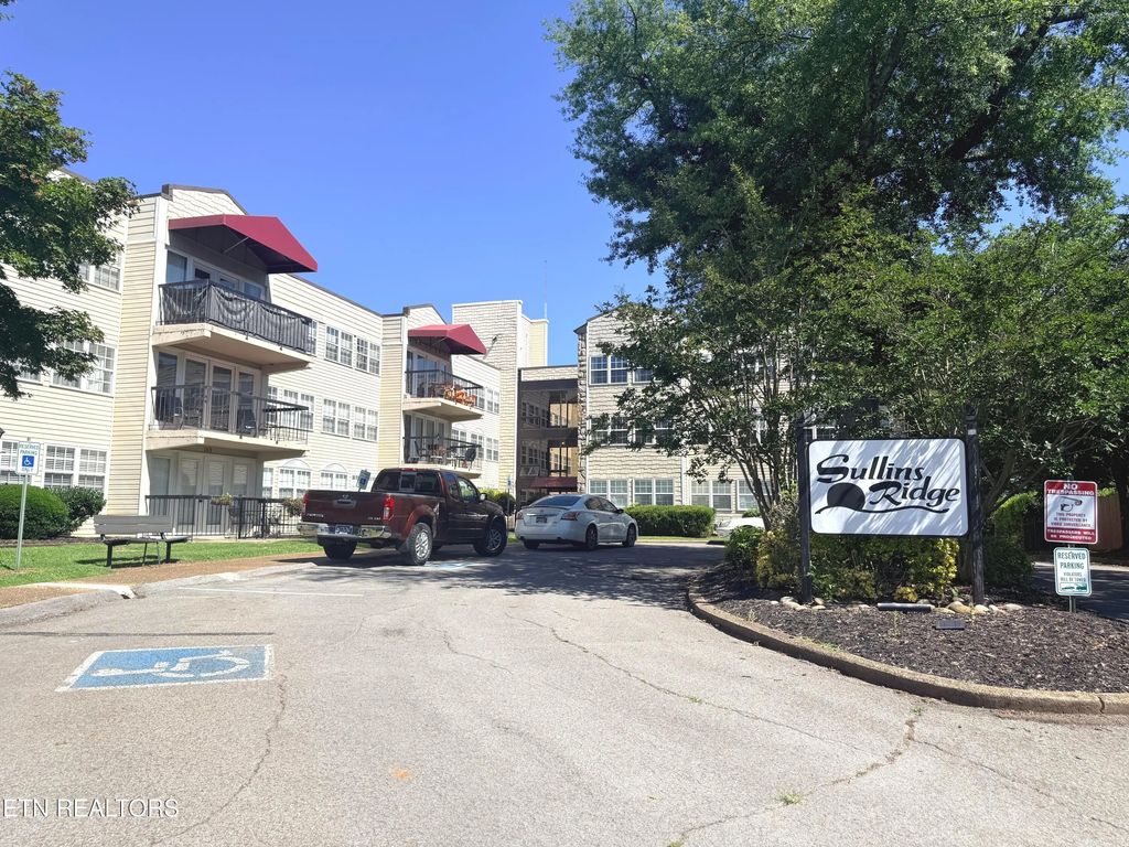 2749 Sullins St 211, Knoxville