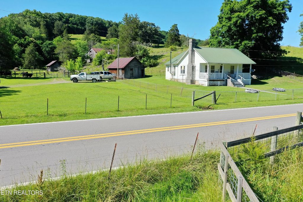 3956 Mulberry Gap Rd, Sneedville