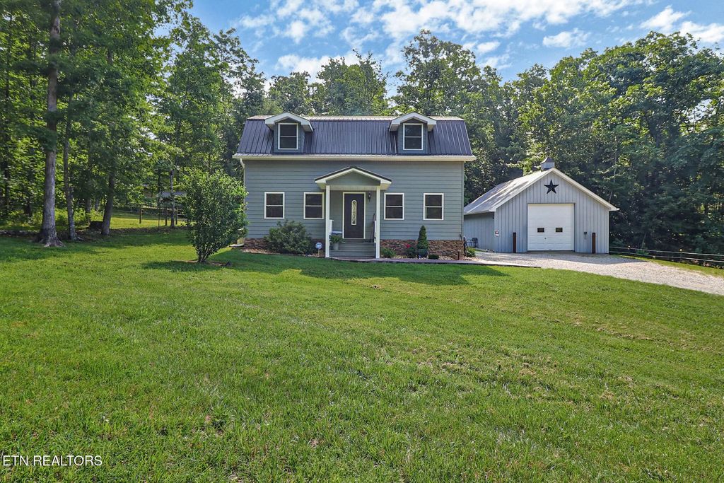 213 Crouch Branch Lane, Allardt