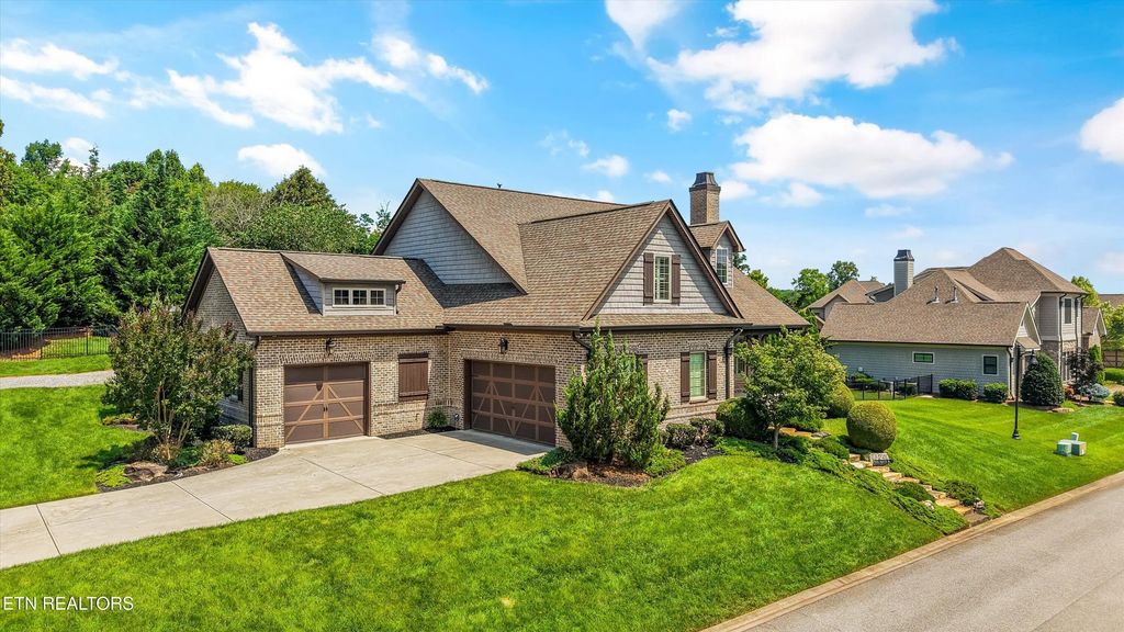 12408 Palm Beach Way, Knoxville