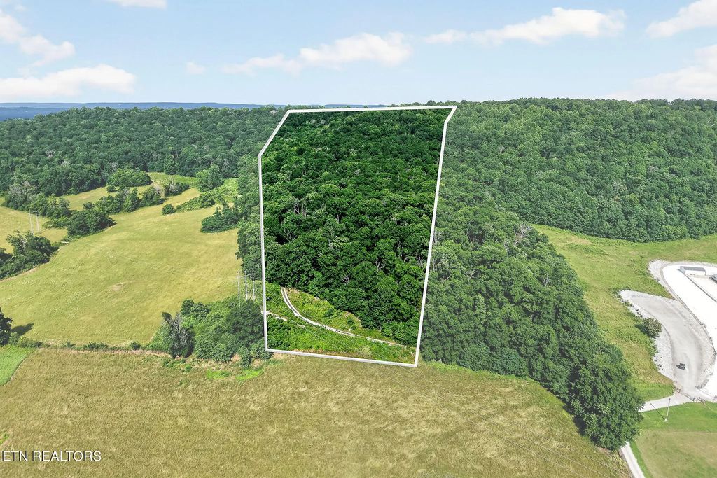 Moore Cove Rd, Quebeck