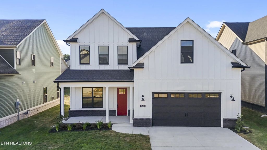 2583 Marshall Pass Rd, Knoxville