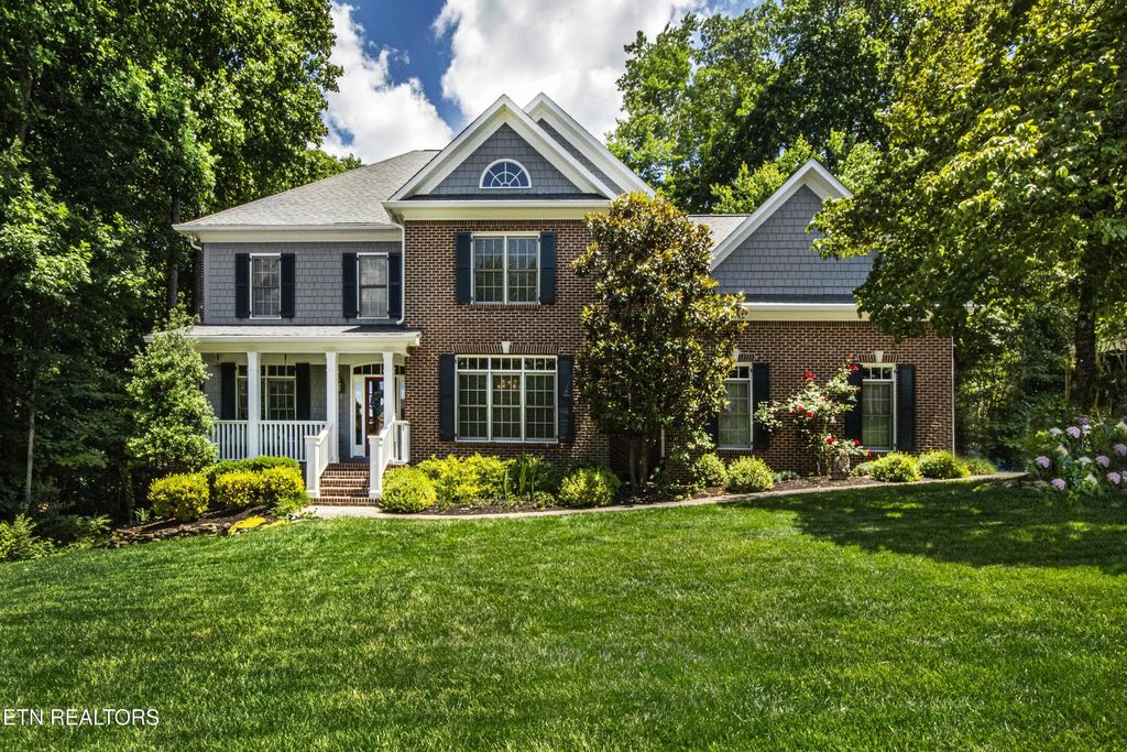 2742 Moon Shores Drive, Knoxville