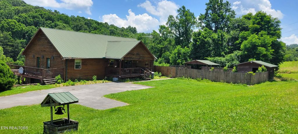 151 Rolen Rd, New Tazewell