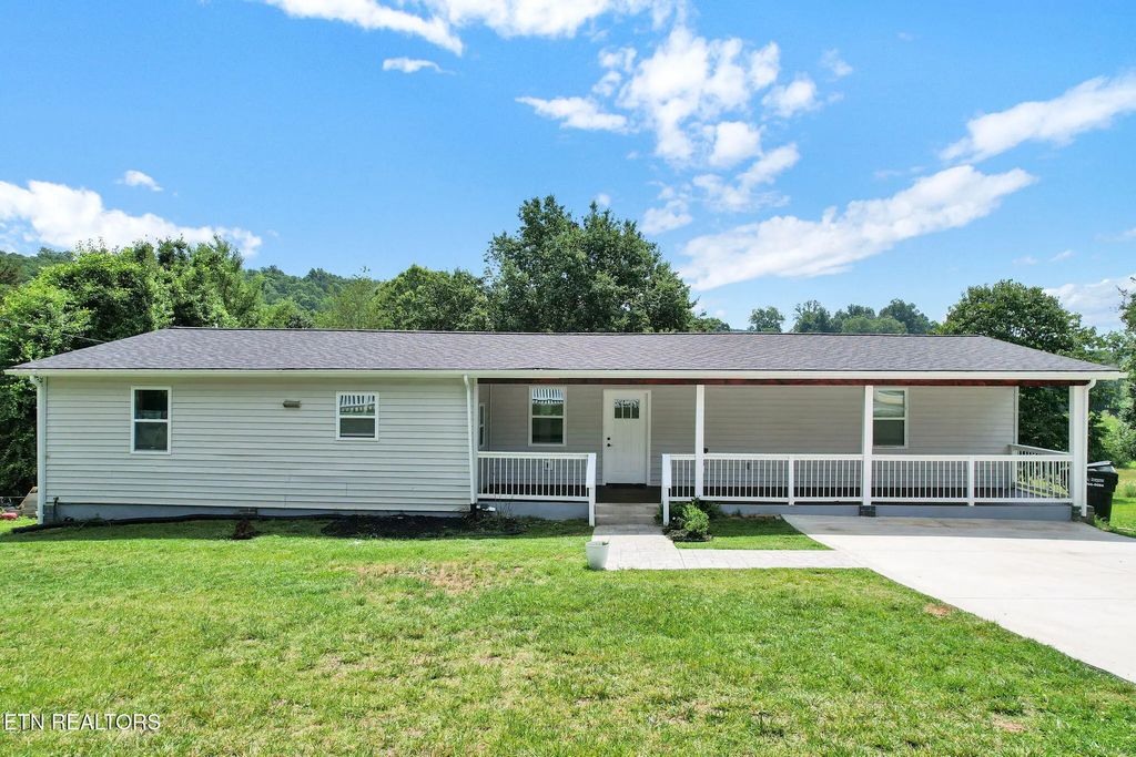 200 Queens Lane, Decatur