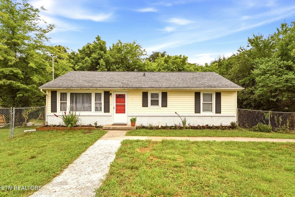 614 Scenic Drive, Kingston