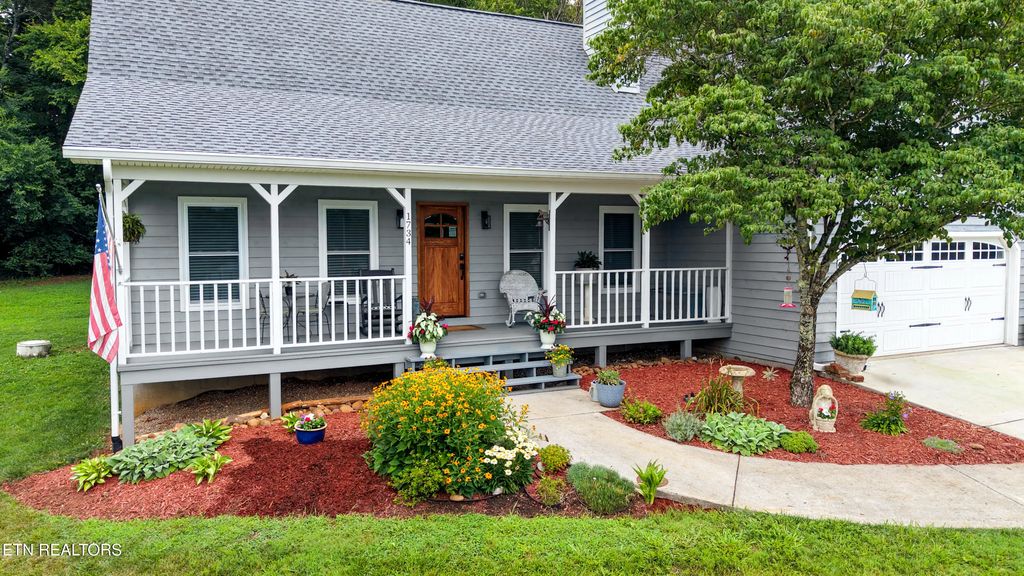 1734 Cheyenne Court, Maryville