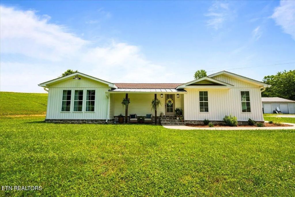 211 Pump Hollow Rd, Speedwell