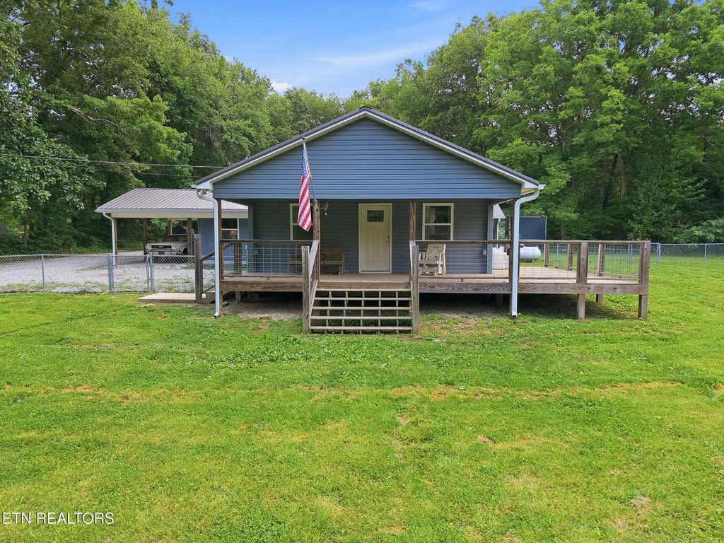 600 W End Rd, Rockwood