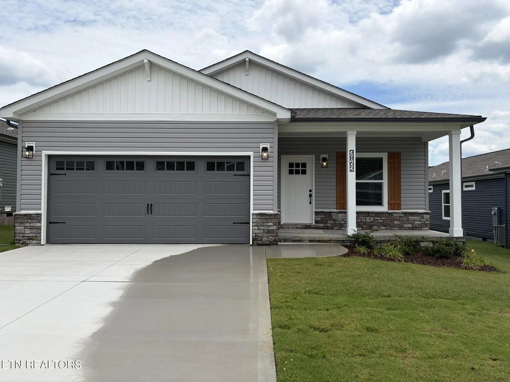 3862 Crimson Clover Lane, Knoxville
