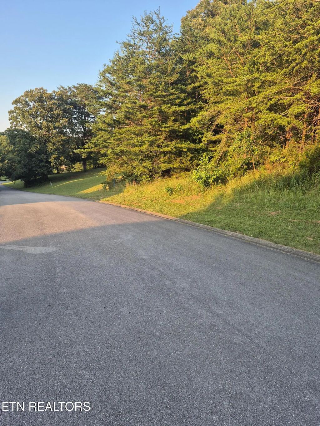 165 Glen Mar Drive, Lenoir City
