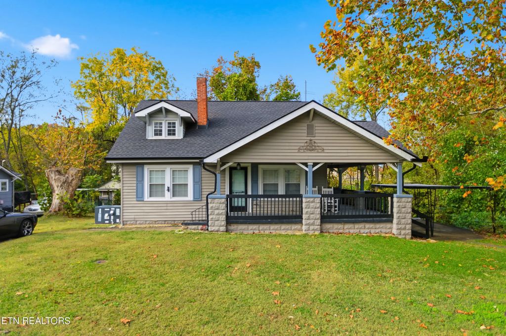 4143 Walker Blvd, Knoxville