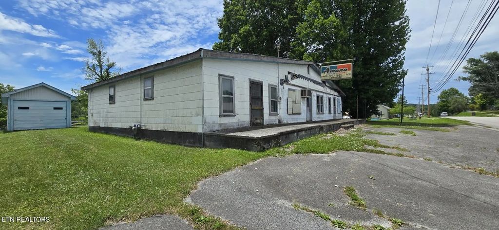 599 W 3rd Ave, Oneida