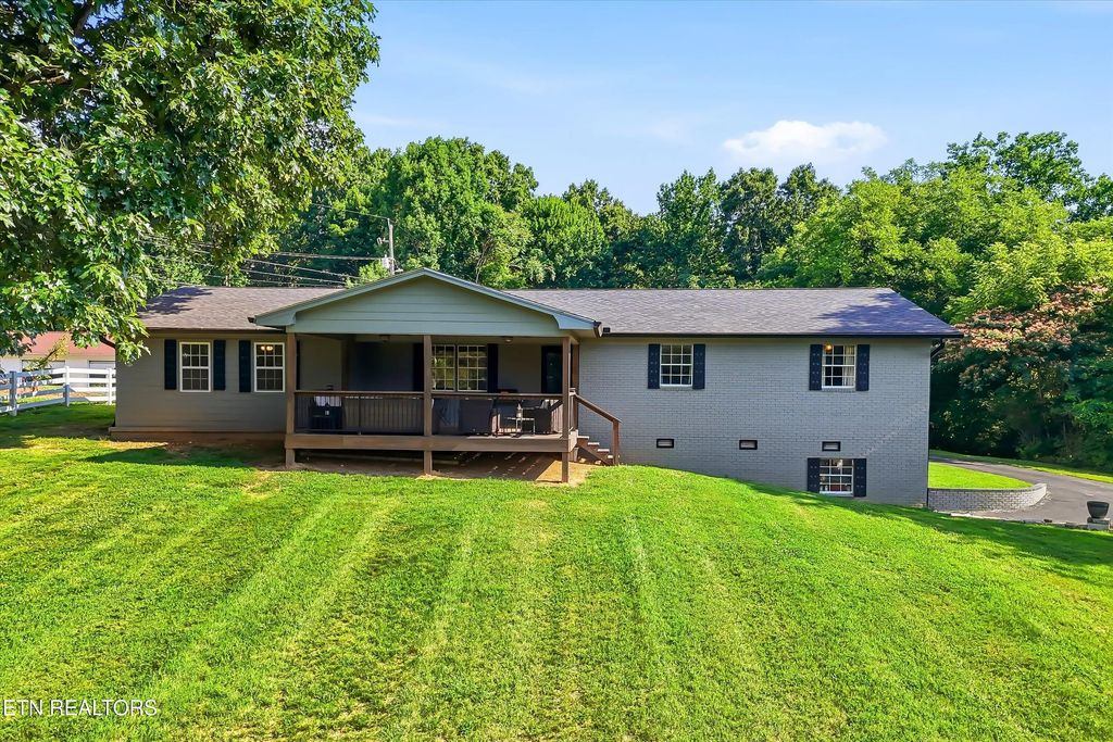 379 Wells Rd, Powell