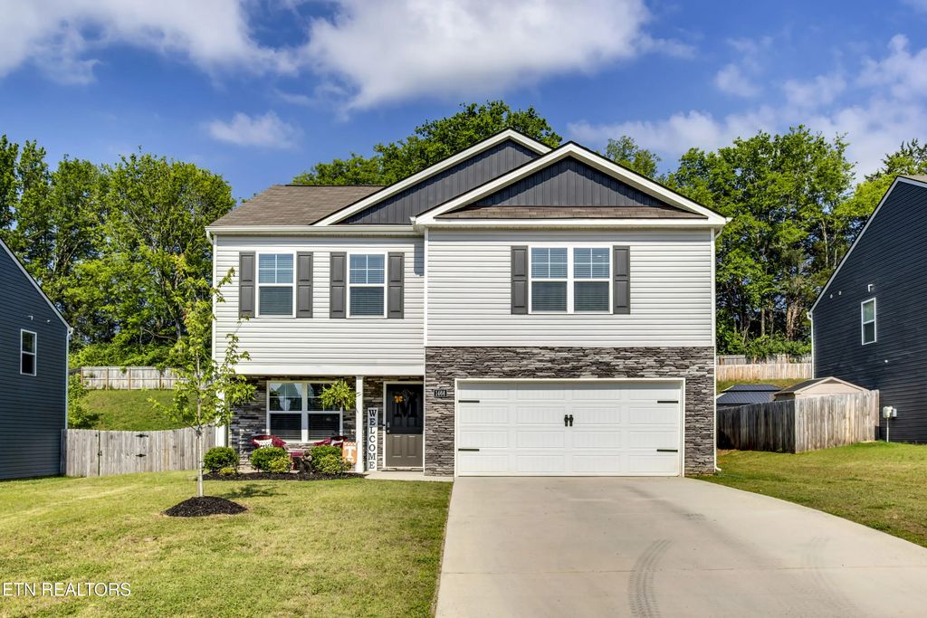 1466 Housley Drive, Athens