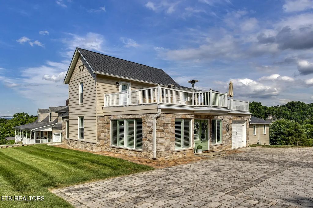 822 Cumberland St, Harriman