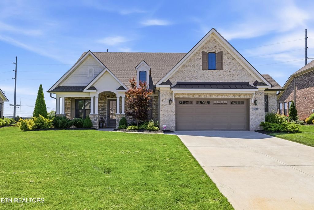12814 Scarlet Sage Drive, Knoxville